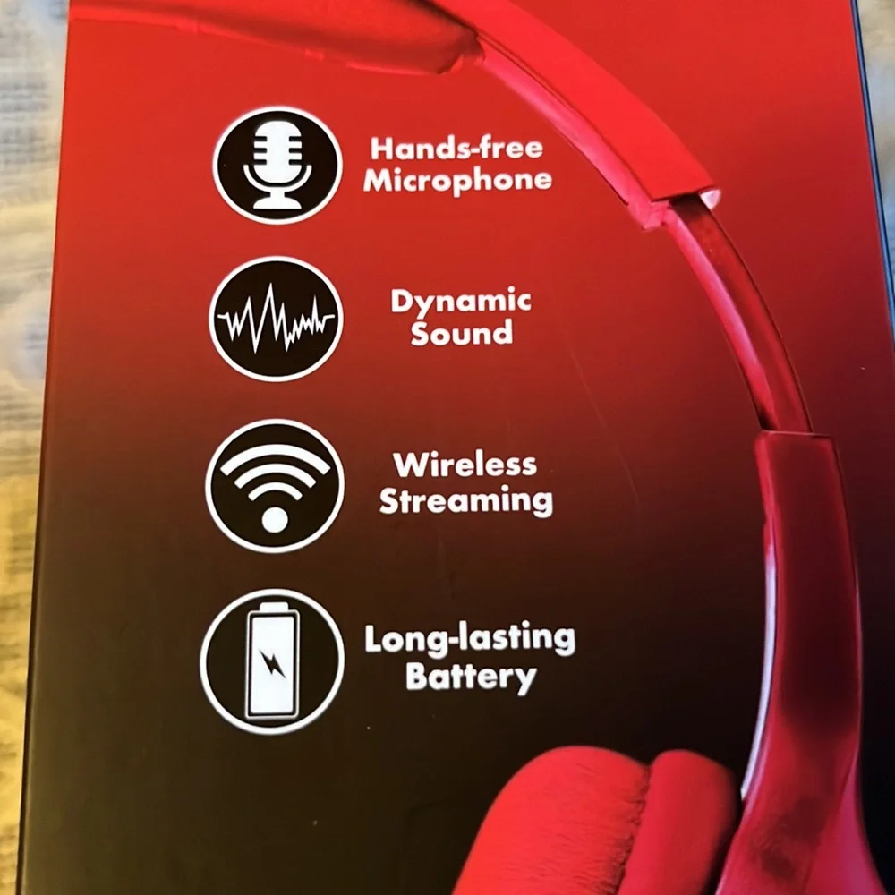 Wireless Bluetooth Headphones with built in microphone for all your gaming